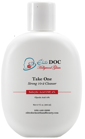 Hollywood Glam Take one Strong 10-2 cleanser